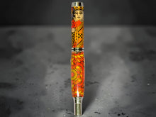 Cargar imagen en el visor de la galería, 3 Gen Pen Company LLC Rollerball Pen Royal Court Playing Card Gold Rollerball Pen