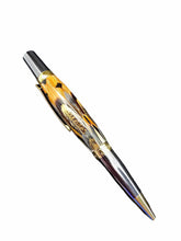 Cargar imagen en el visor de la galería, Sierra Pheasant Feather Parker Pen - 3 Gen Pen Company LLC